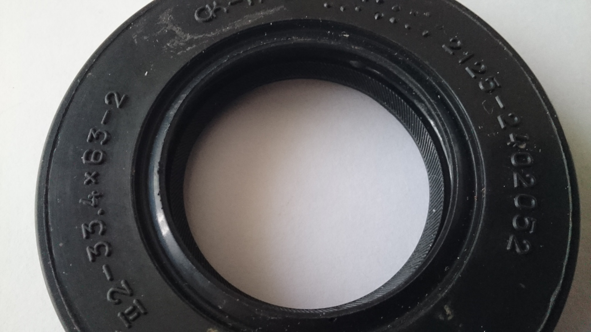 Сальник редуктора м412. Сальник редуктора м412. Сальник моста москвич. Сальник заднего моста москвич 412. Сальник редуктора заднего моста москвич 407.