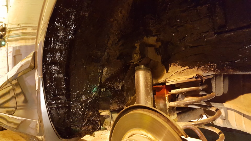 Зашумил задние арки снаружи)) — Opel Astra H GTC, 1,8 л, 2007 года ...