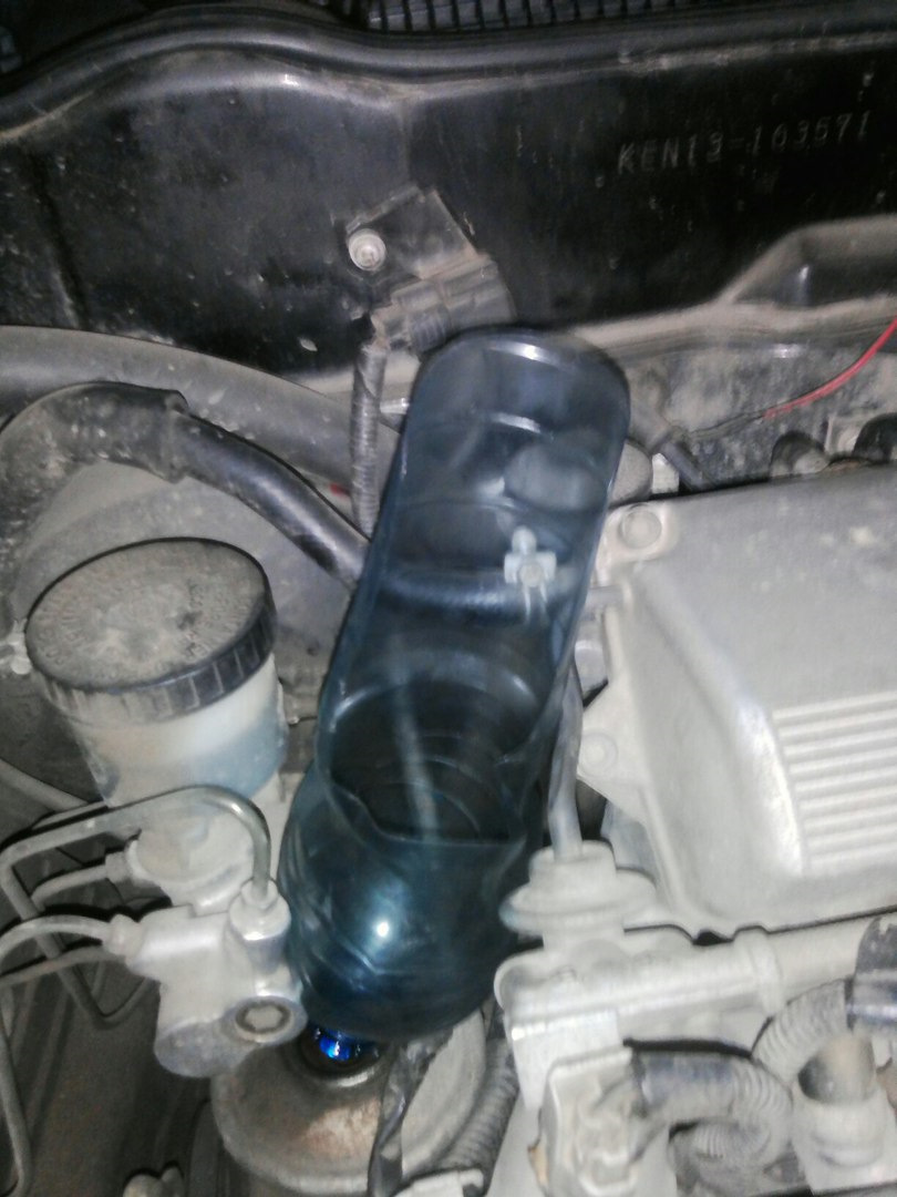 Полная замена масла в гидроусилителе руля — Nissan EXA (N13), 1,6 л ...