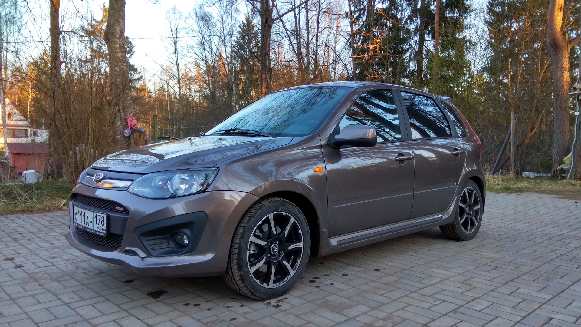 kino-obkatka-seks-mashini-kamera-mezhrassovaya-eblya