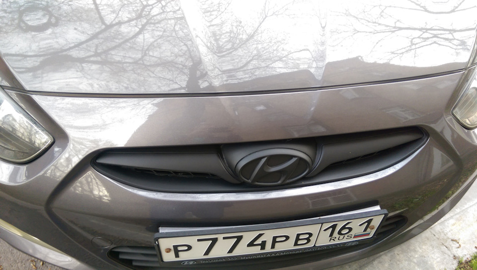 Как снять решетку hyundai solaris 1 Решетка радиатора - Hyundai Solaris, 1,6 л, 2013 года тюнинг DRIVE2