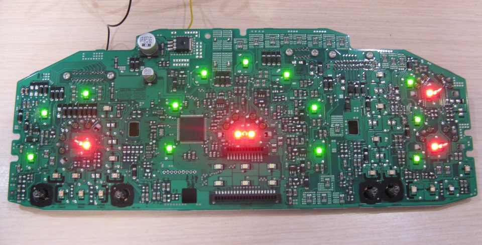 Плата прибора. Плата кои 515 приборная панель. Лампочки панели приборов Cerato 3. Кия Церато 2007 года подсветка приборной панели. Пропайка приборки Киа.