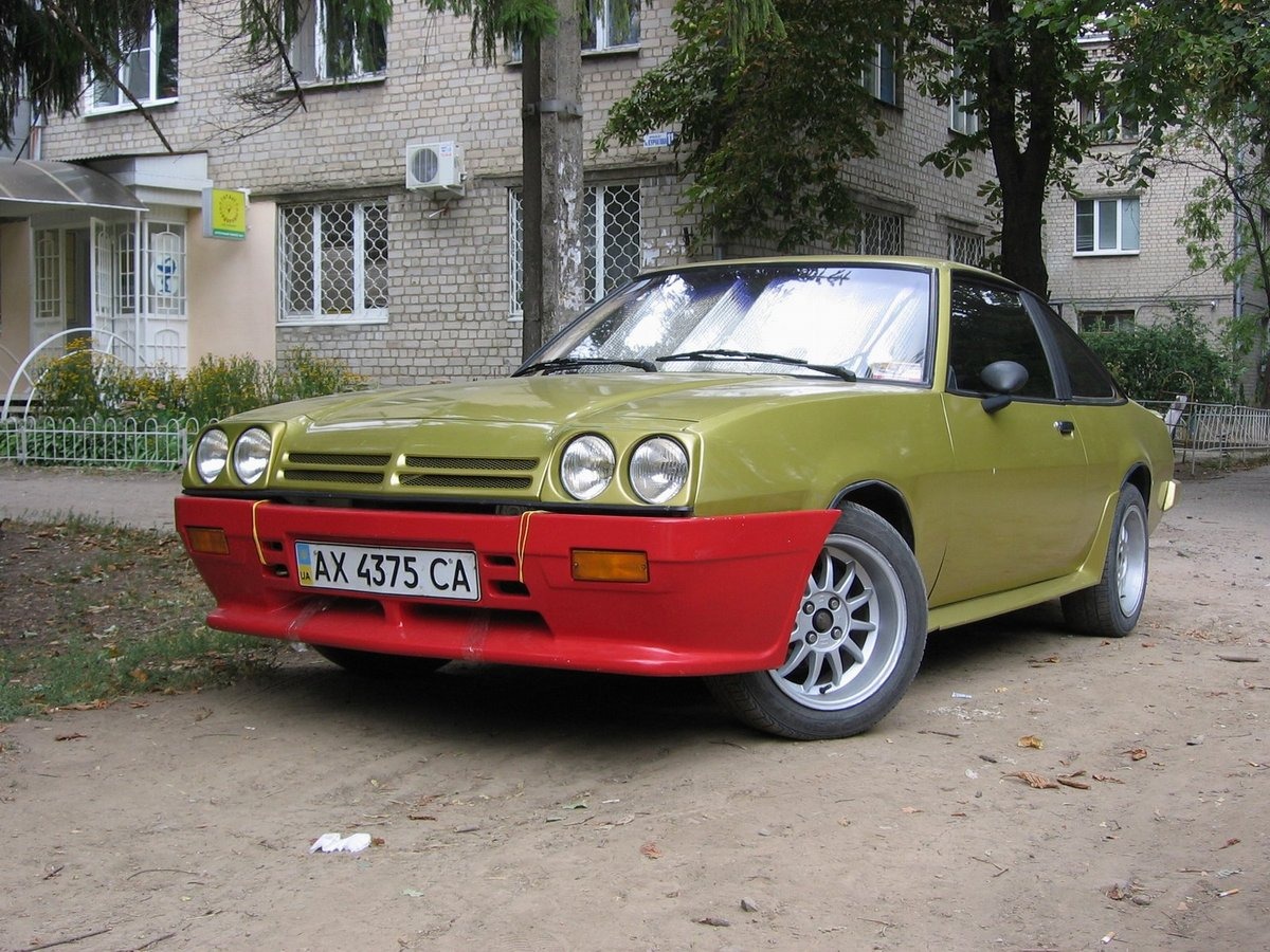 Opel Manta b1