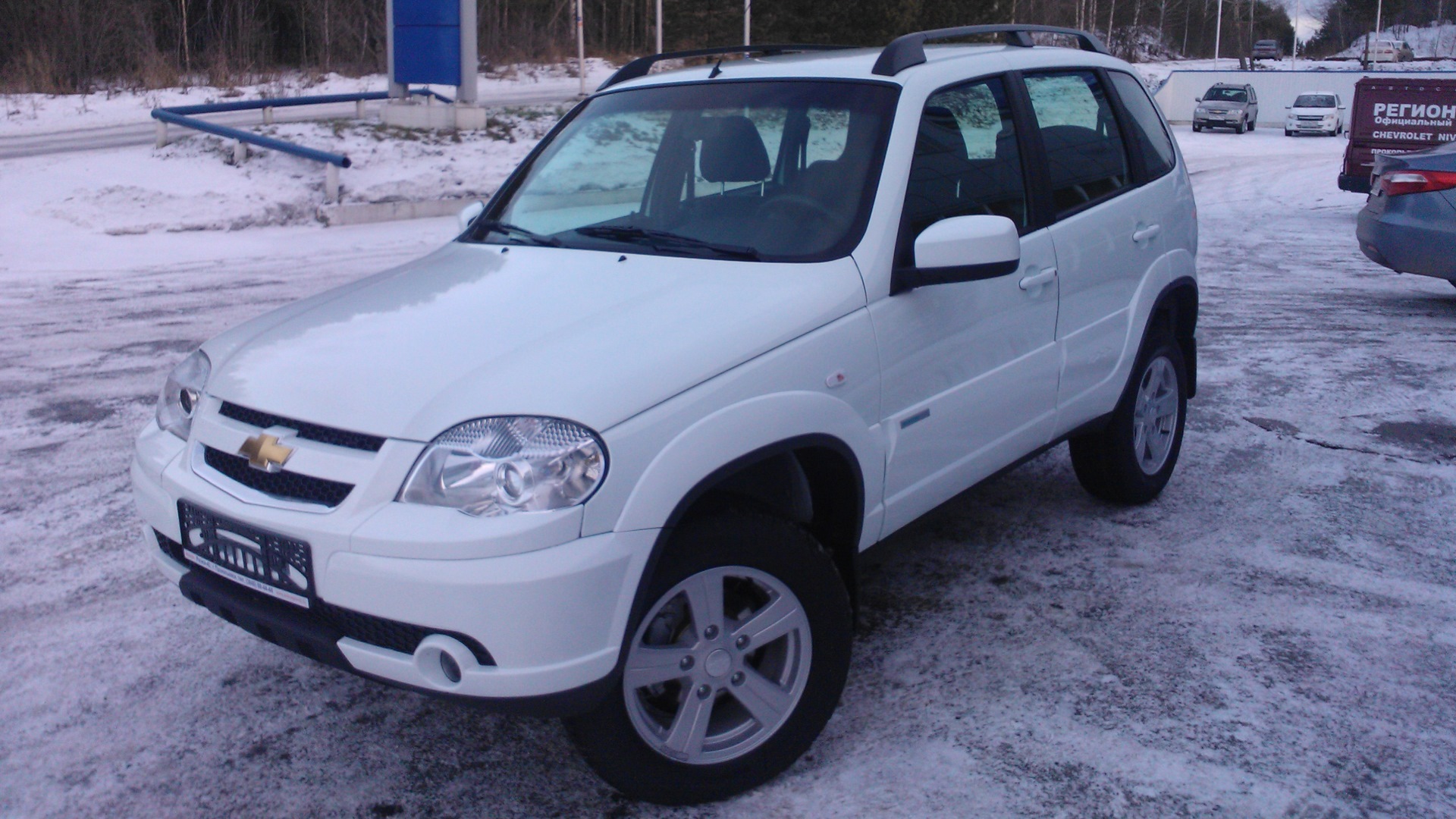 Chevrolet Niva 1.7 бензиновый 2013 | блондинка для блондинки на DRIVE2