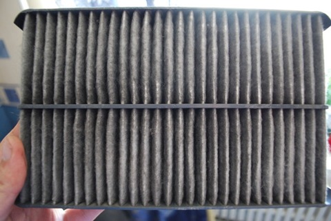 I changed the air filter  - Toyota Corolla 15L 1998