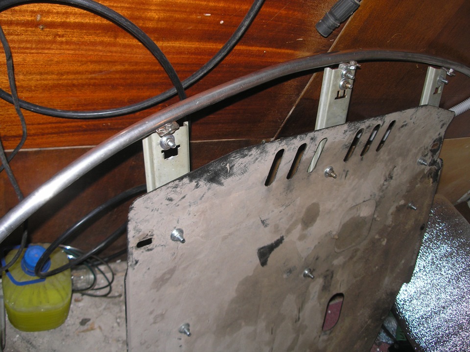 Вид с боку — Ford Fusion