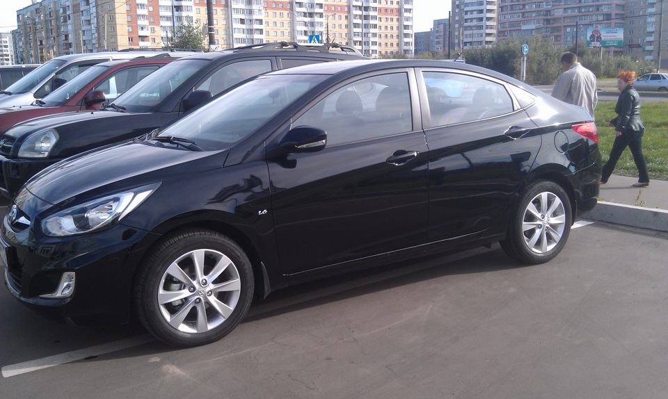 авито самара хендай. авито самара хендай. хендэ солярис 2014. Hyundai i40 r18. хендай 2 солярис 2015 красный.