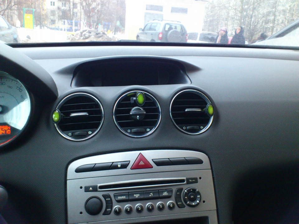Штатный ароматизатор — Peugeot 308 (1G), 1,6 л, 2010 года | аксессуары ...