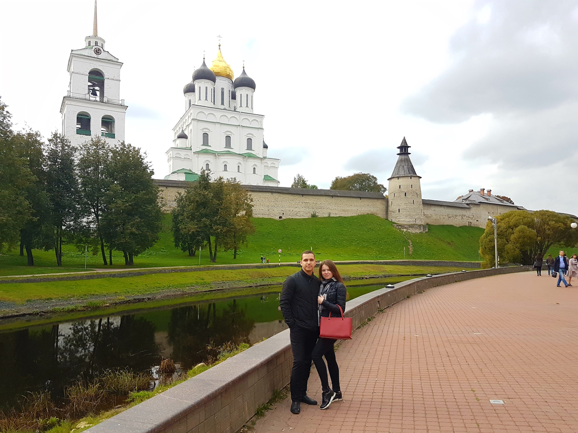 Псков ехать. Кингисепп Псков. Поездка в Псков. Путешествие в Псковскую область. Красивые места Псковской области на машине.