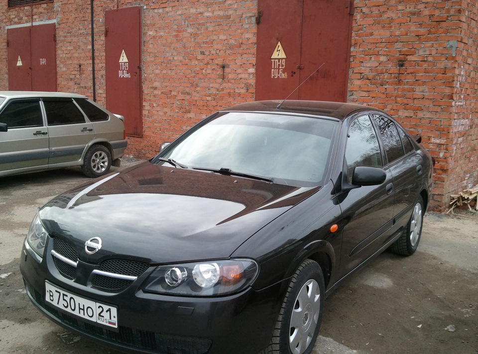 Nissan Almera n16 2005