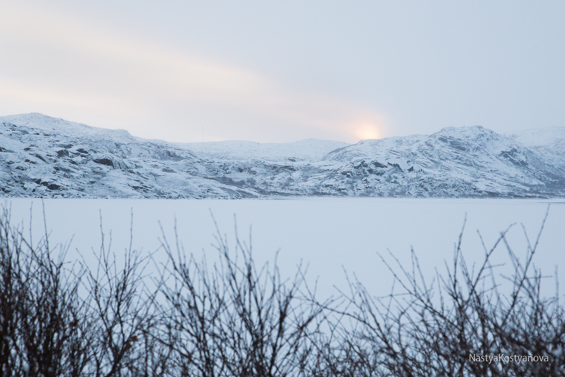Воркутинская тундра. Баренцево море полуостров рыбачий. Кольский полуостров рыбачий. Арктический гектар архангельская область. Заполярье мурманск.