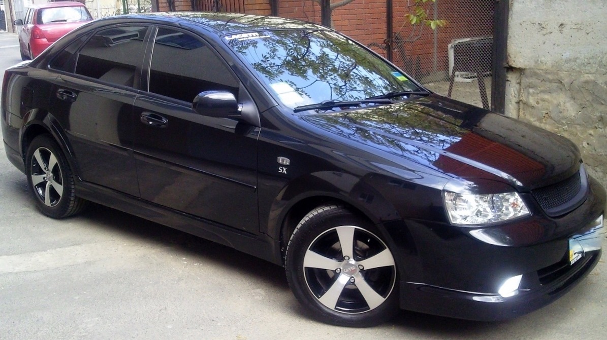 Lacetti Optra 2008 Tuning белая