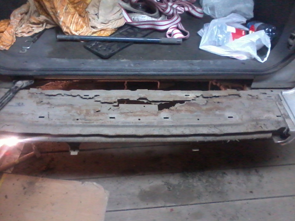 Снятие заднего бампера — Isuzu Rodeo (I), 3,2 л, 2000 года | своими ...