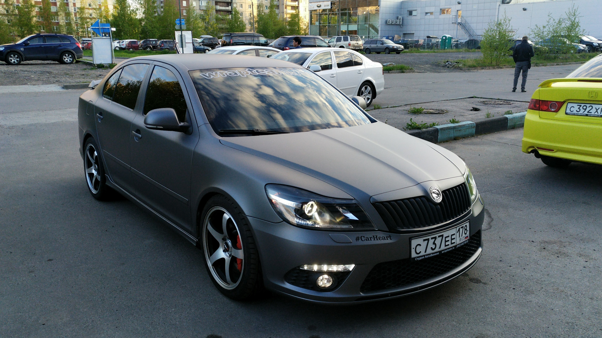 Skoda Octavia a5 RS серая. Skoda Octavia a5 на стиле.