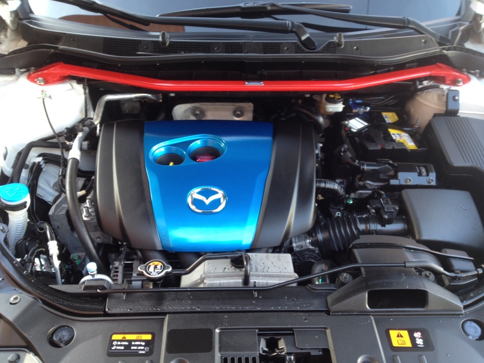 Двигатель мазда сх5 2.5. Мотор Mazda CX 5 2.5. Mazda CX 5 двигатель. Двигатель Мазда СХ-5 2.0.