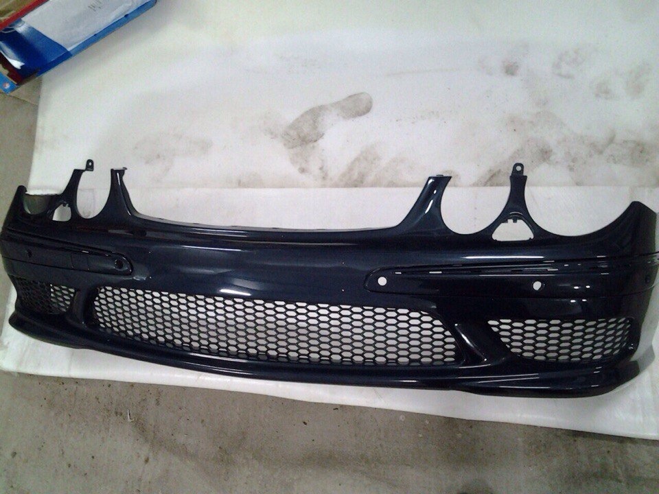 Бампер амг 124. Бампер передний мерседес 211 амг. Бампер передний мерседес w211. Передний бампер амг w211. 3 211 дорестайл.