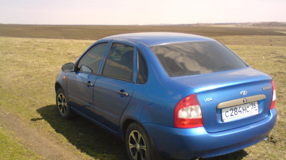 Lada Kalina 2008 синяя