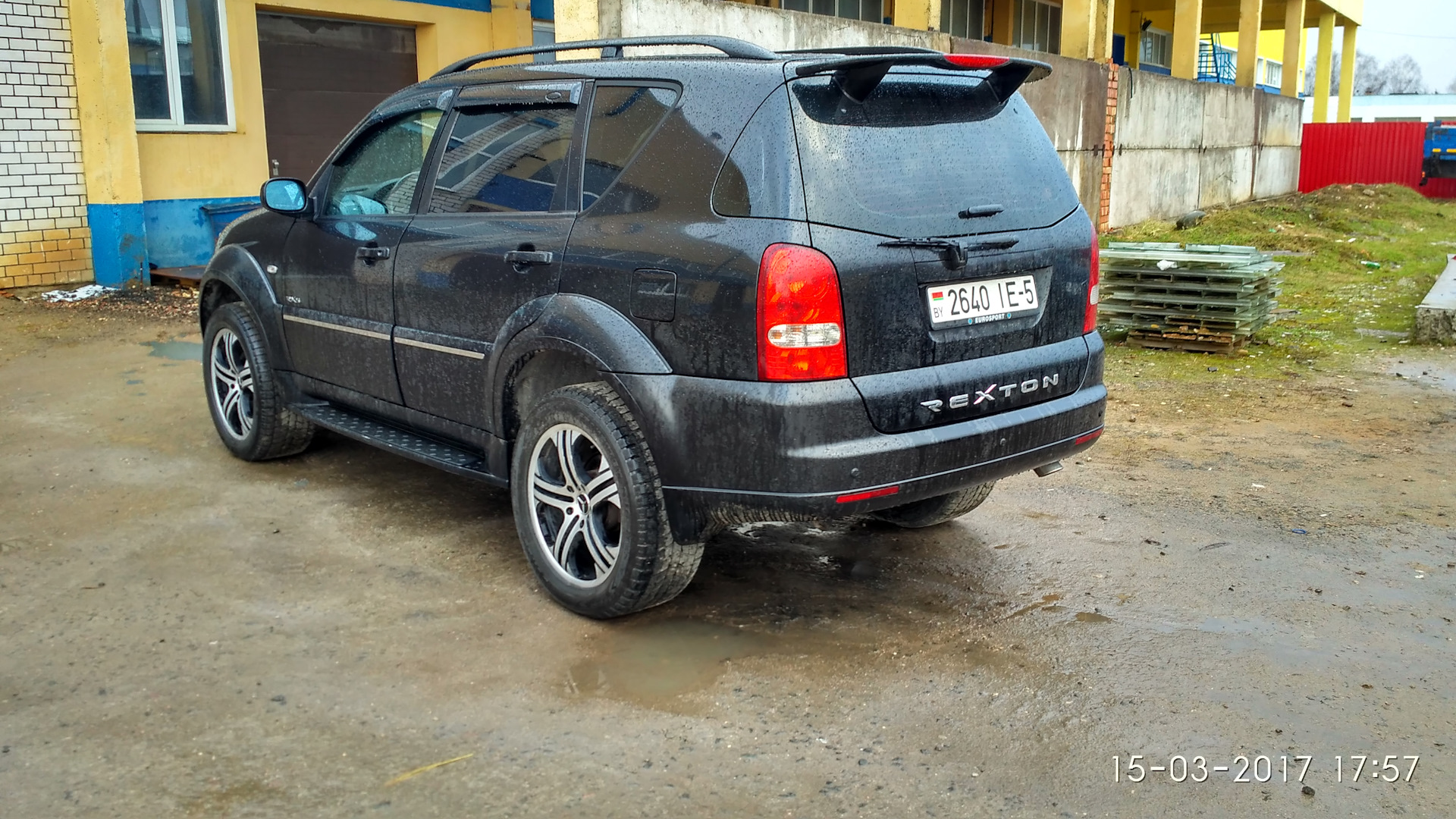 SSANGYONG Rexton 2