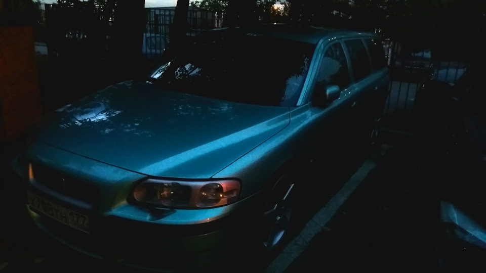 Volvo V70 R - этим все сказано