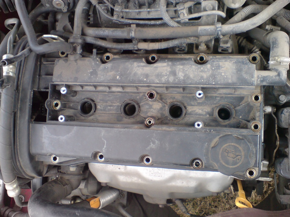Меняем масло в ДВС, прокладку клапанной крышки и свечи — Chevrolet ...