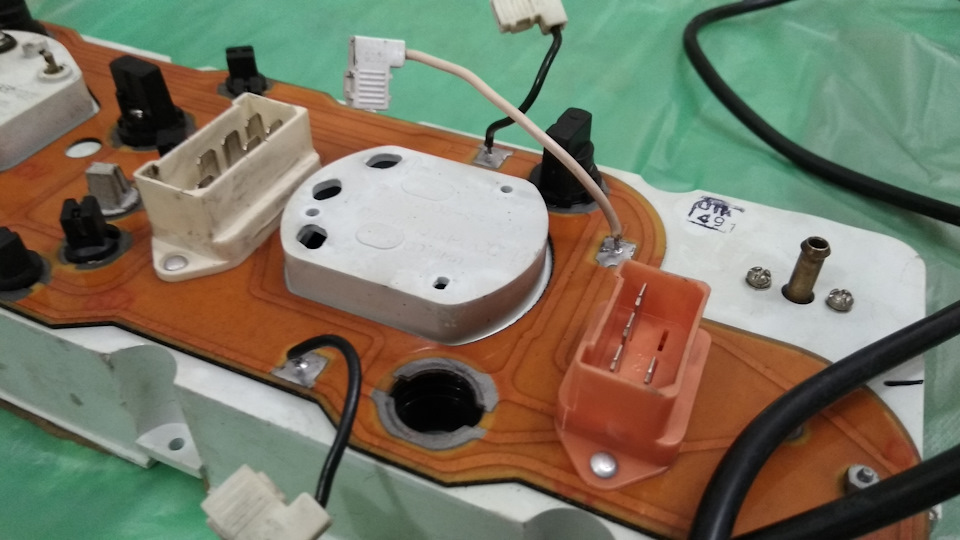 Установка выносного тахометра в спидометр ваз 2107 — DRIVE2