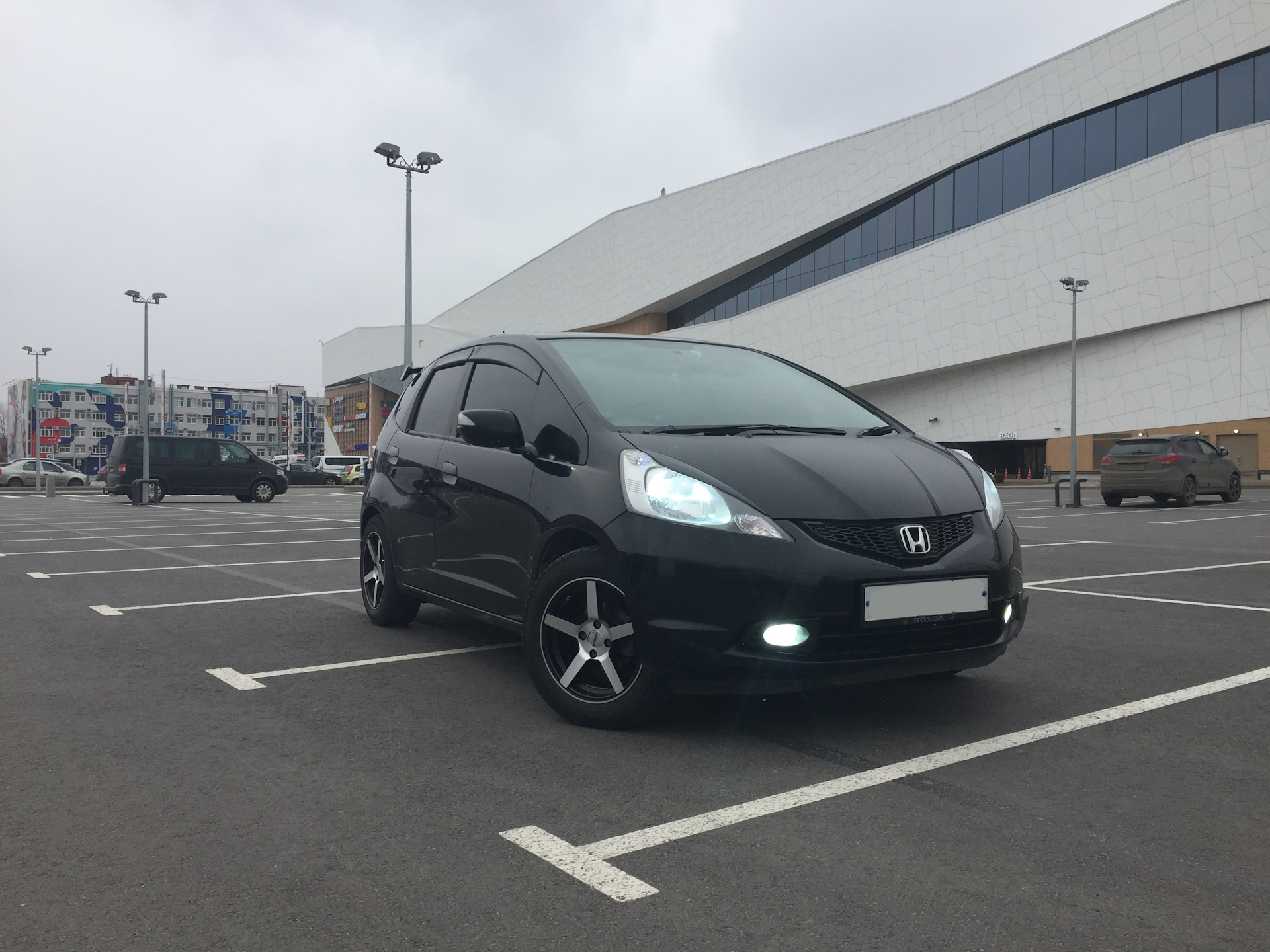 новые дисочки — — Honda Fit (2G), 1,3 л, 2010 года | колёсные диски | DRIVE2