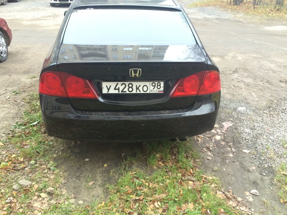 Решил затонировать задние фонари в красный — Honda Civic 4D (8G), 1,8 л ...