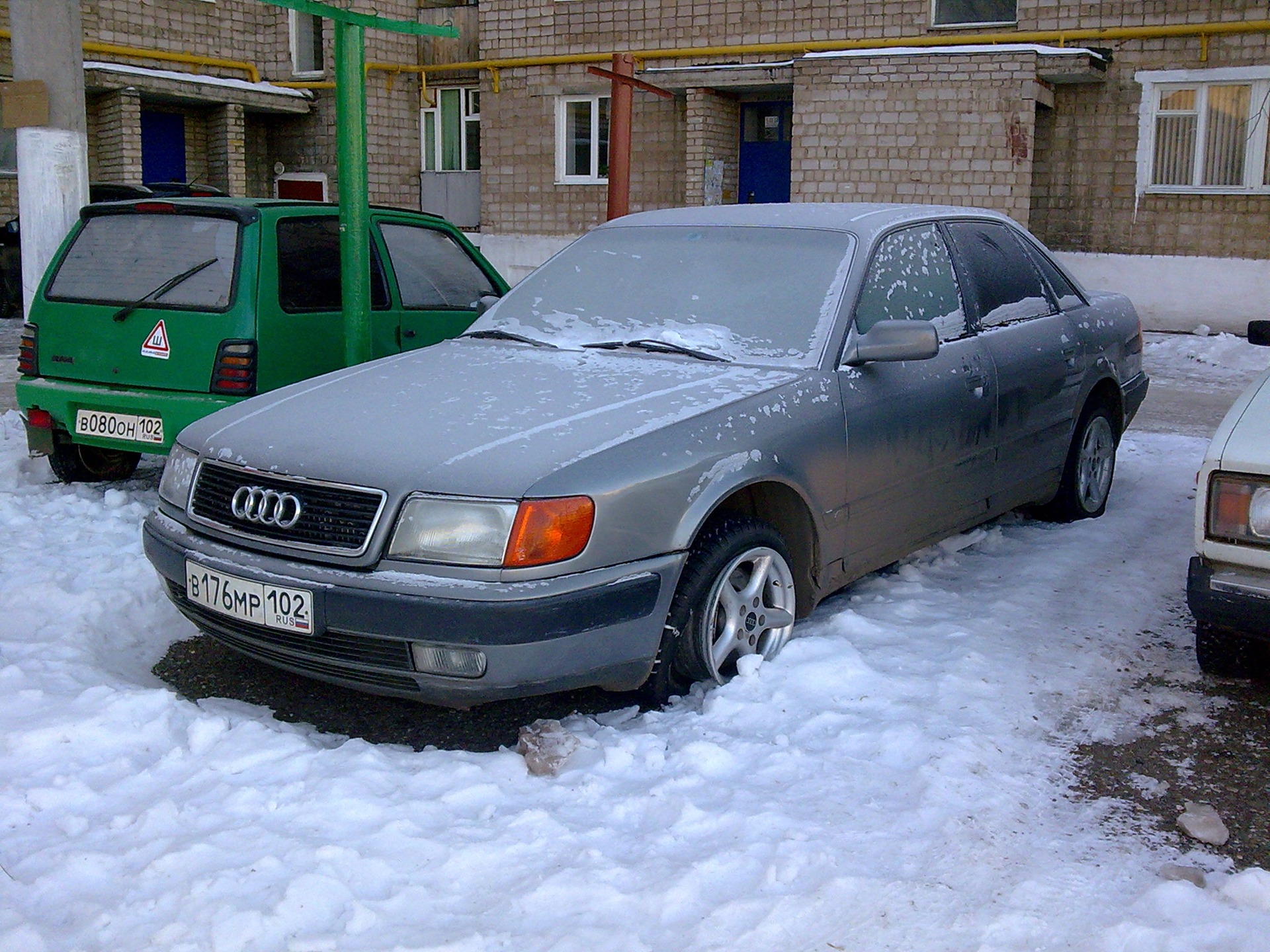 Спустили все шины, еле доехал с Уфы — Audi 100 (C4), 2,8 л, 1991 года |  поломка | DRIVE2