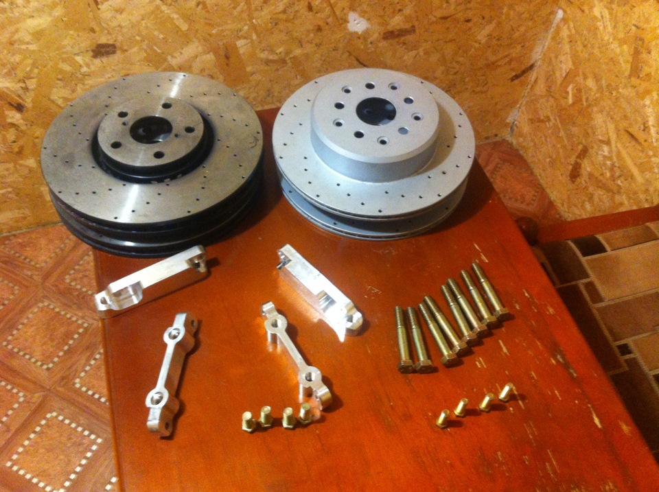 тойота цельсиор колодки передние. Celsior ucf30 колодки. тормозные колодки цельсиор 30 31.