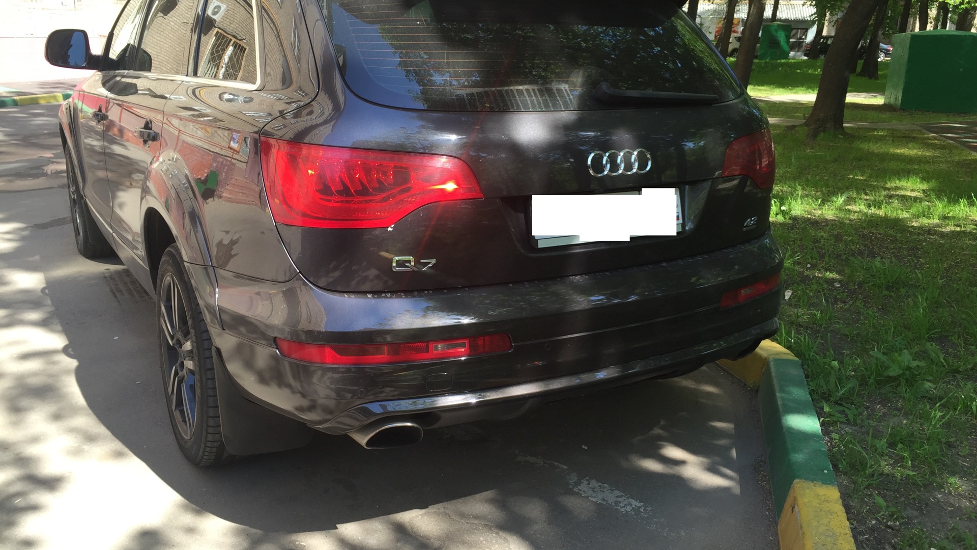 Audi Q7 1G 4.2 2009 CARACTERE DRIVE2