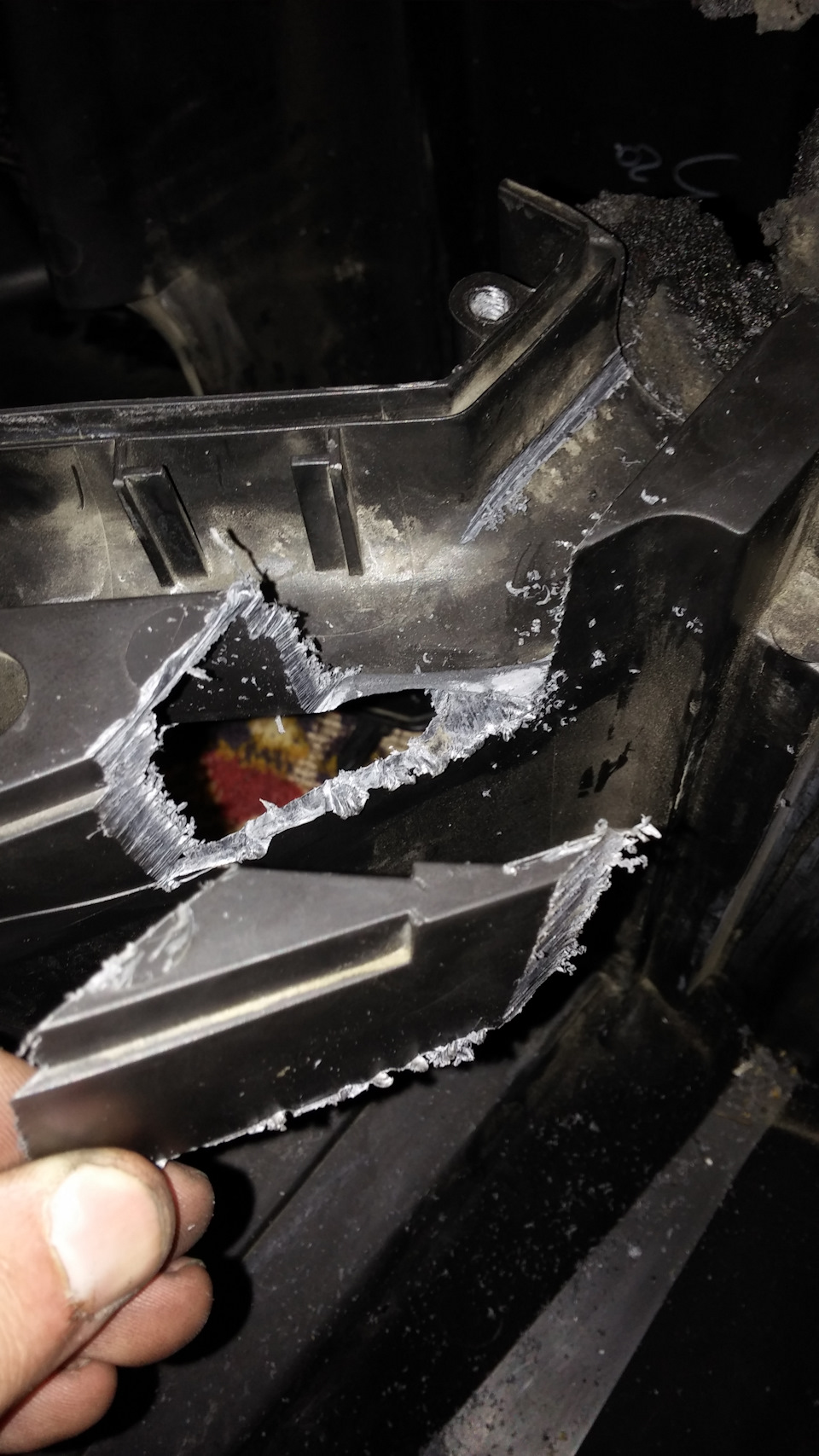 Клац — Jeep Cherokee (XJ)