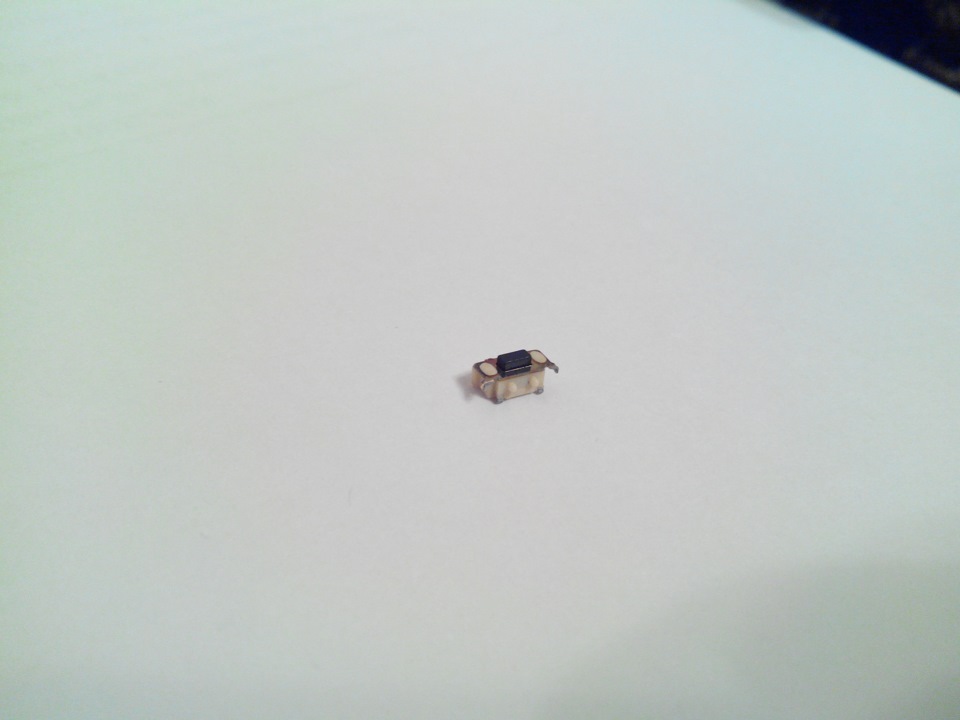 Замена кнопки на брелке сигнализации. — Nissan Maxima QX (A32), 2,5 л ...