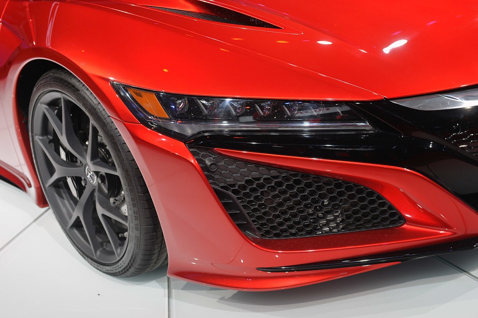 Гибридный суперкар Acura NSX