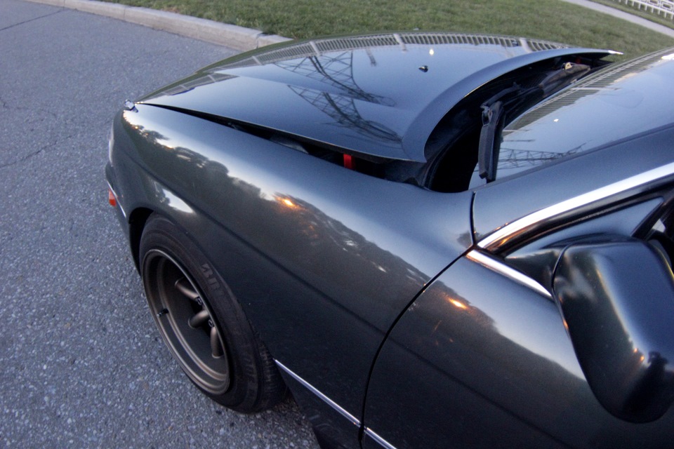 W124 регулировка капота. Приподнятый капот. Приподнятый капот ваз 2114. Приподнятый капот. Приподнять капот ваз 2114.