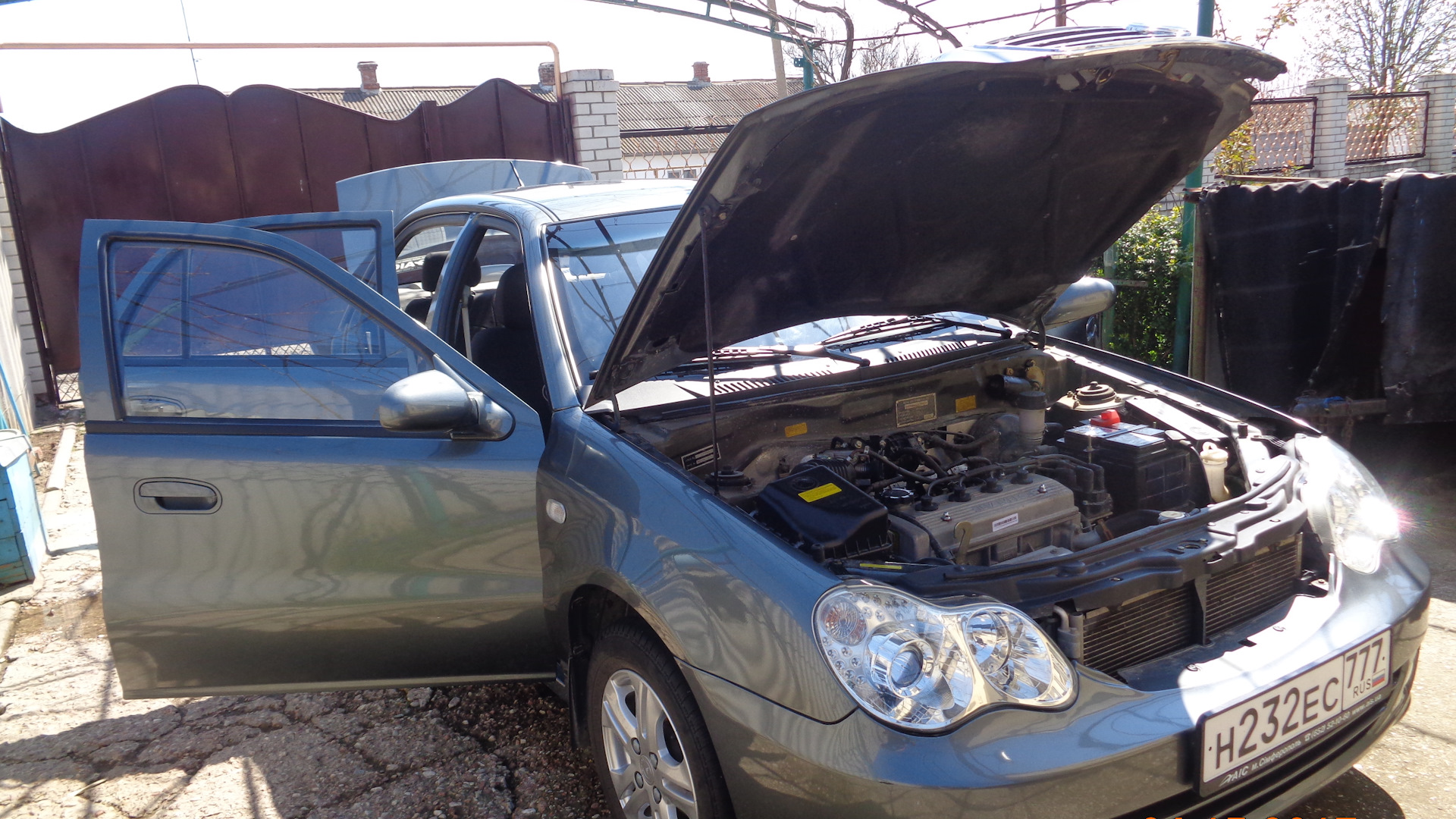 Geely CK 1.5 бензиновый 2012 | -2 Мокрый асфальт 1.5GL на DRIVE2