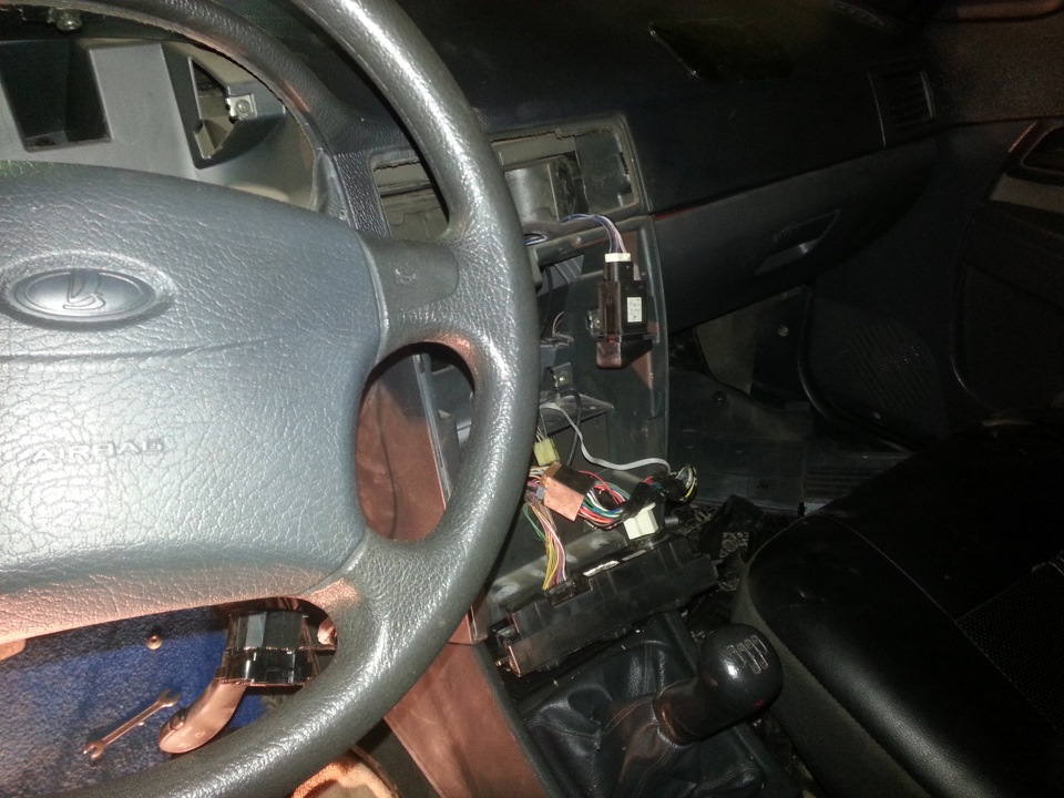 Подключение сигнализации — Lada Приора седан, 1,6 л, 2007 года | своими ...
