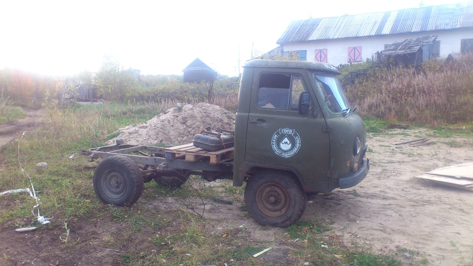 Уаз 3303 бурятия. УАЗ 3303 перегруз. Вес кунга УАЗ 3303. УАЗ 3303 Дальнобой. Самоделки на УАЗ 3303.