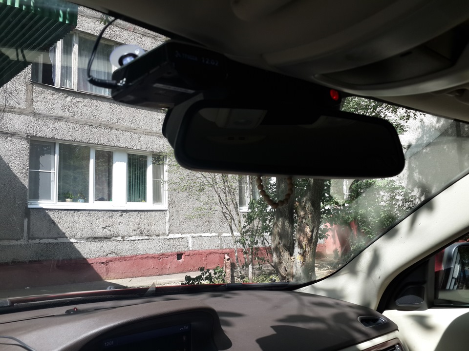 Антирадар и холодильник — Volvo XC70 III, 2,4 л, 2011 года | аксессуары ...