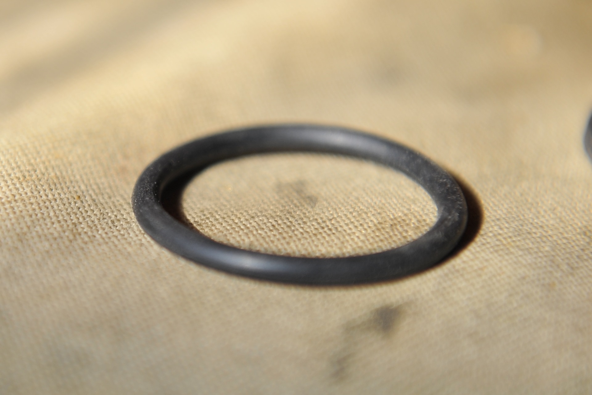 Течь из под патрубка радиатора. — Rover 75, 1,8 л, 2003 года | своими ...