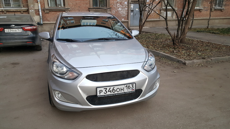 Hyundai Solaris 1.6 бензиновый 2012 | 1.6 механика на DRIVE2