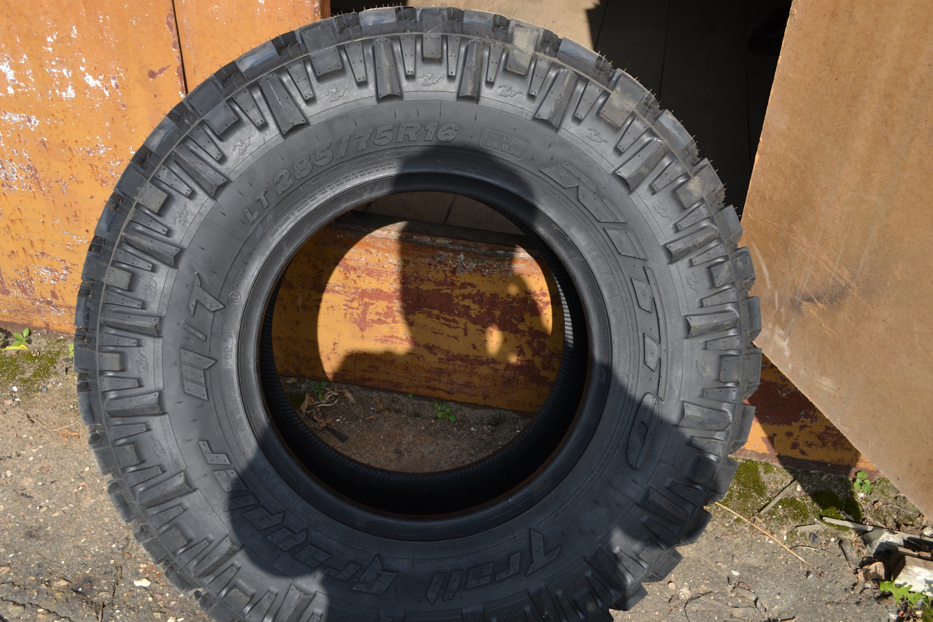 285 75 r16. Nitto 285 75 16 MT. 285/75 R16 МТ. Nitto Trail Grappler m/t 285/75 r16 вес.