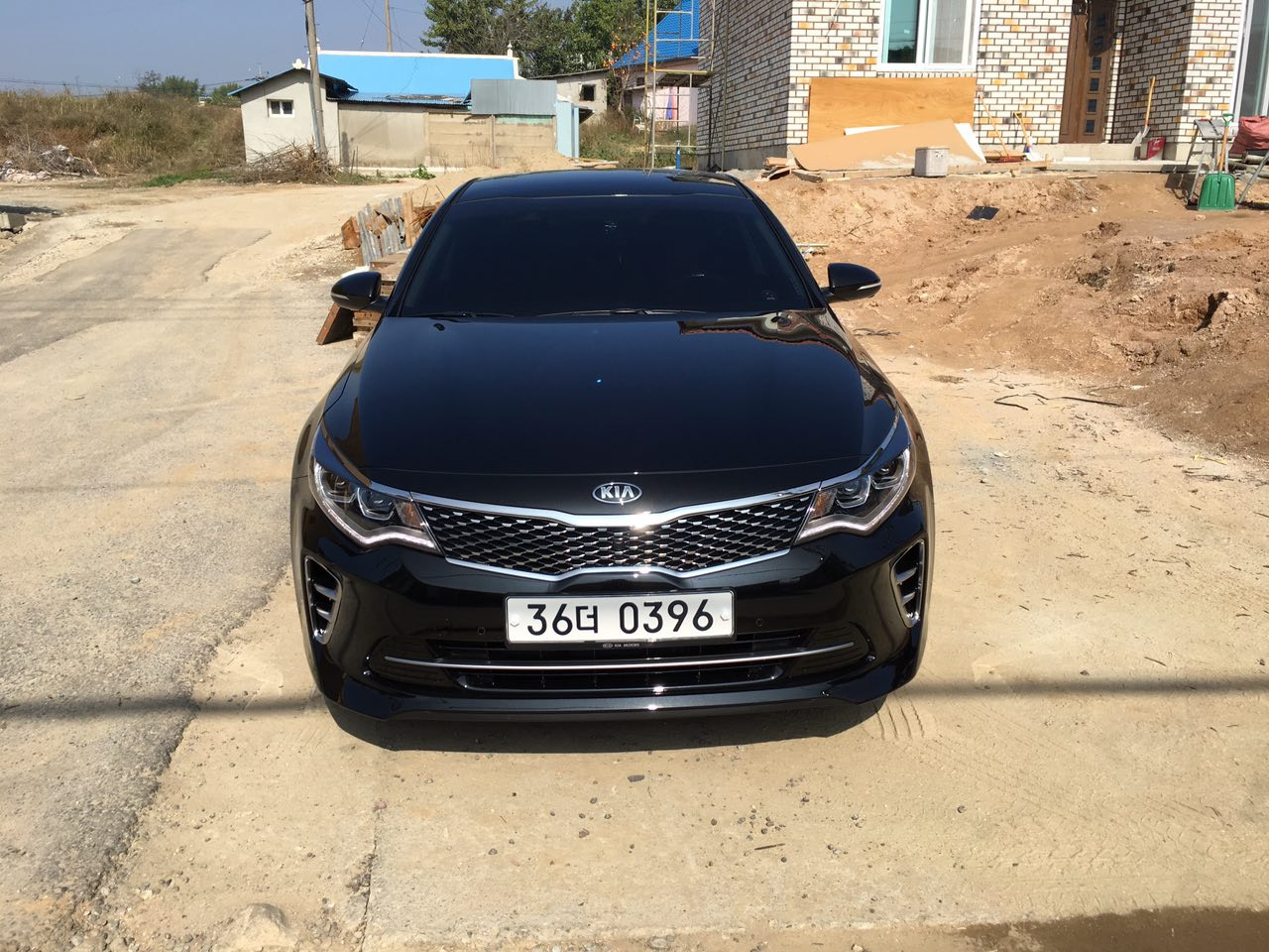 Kia Optima k5 черная