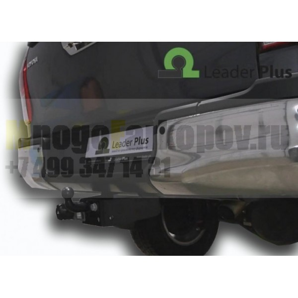 Установка фаркопа на Toyota Hilux с 2015 года выпуска — Mnogofarkopov ...