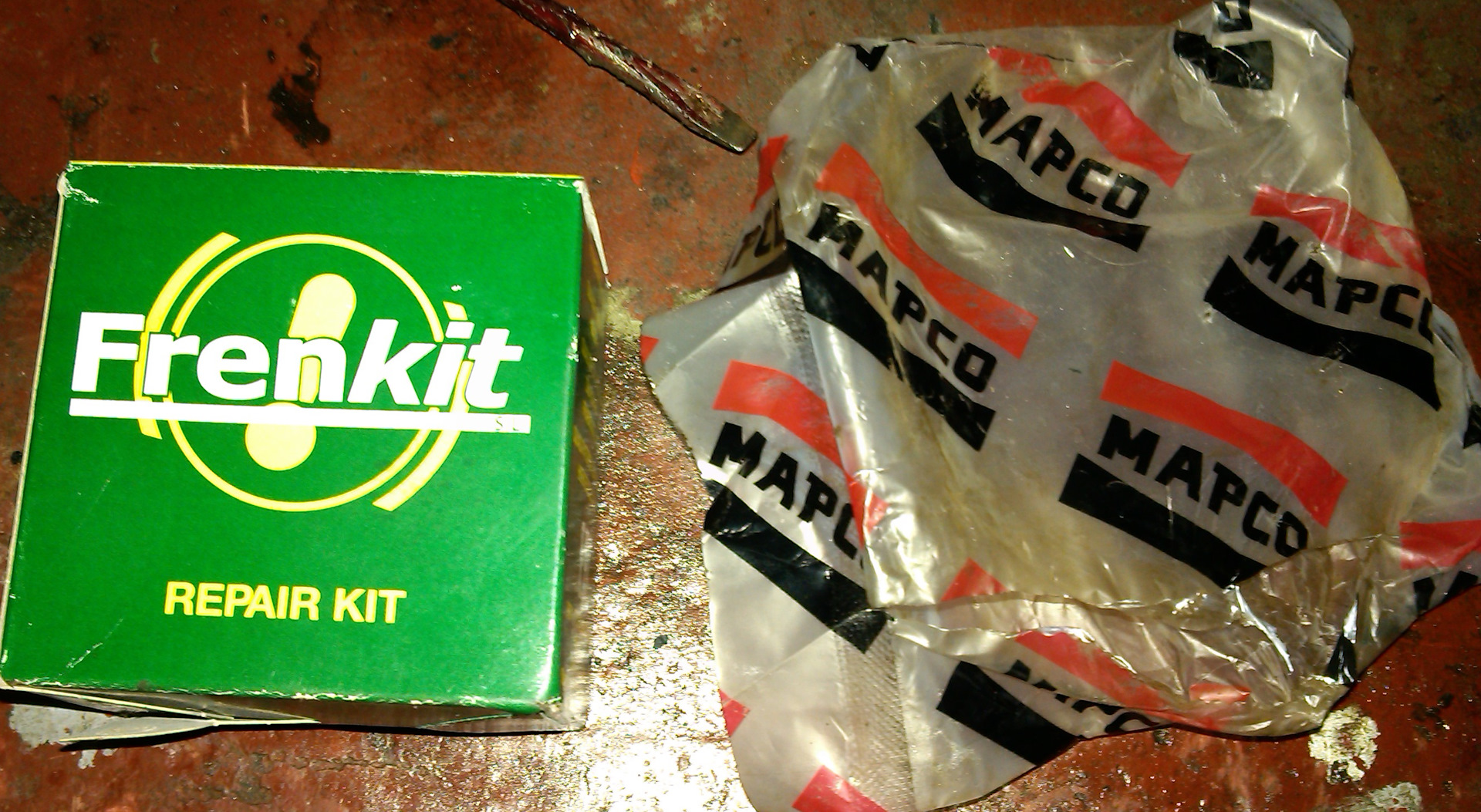 Замена подшипника передней ступицы. — Renault Megane Scenic, 2 л, 1998 ...