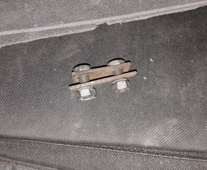 11. Лопнул тормозной шланг. Ремонт по феншуй — SsangYong Rexton (1G), 2 ...