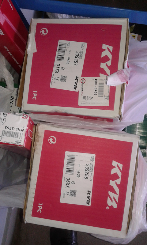 349084 Амортизатор задний (левый/правый). Серия Excel-G KYB | Запчасти ...