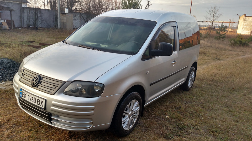 Проблема загорается значок ручника. — Volkswagen Caddy (3G), 2 л, 2005 ...