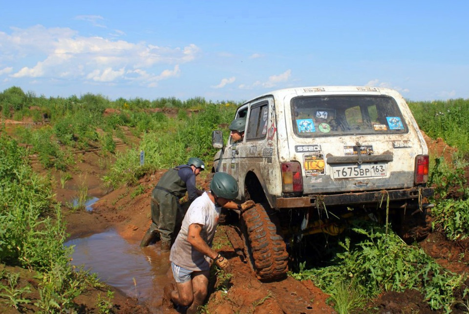 Suzuki Samurai трофи