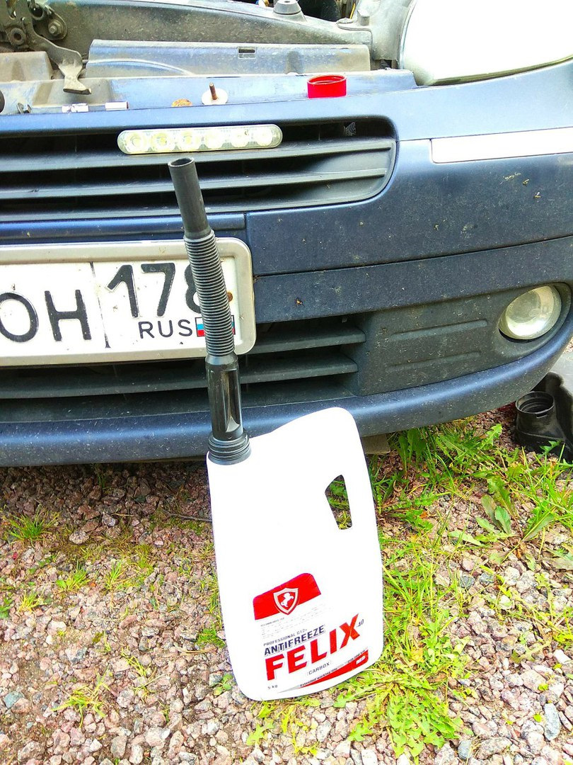 Устранение течи радиатора печки — Citroen Xsara Picasso, 1,6 л, 2008 ...