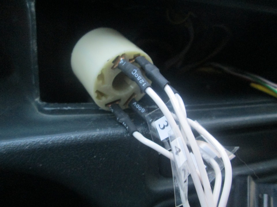 Аварийная кнопка ваз 2109. Не работает кнопка аварийки ваз. Не работает кнопка аварийки ваз. Кнопка аварийки ваз 2110 евро парель. Кнопка аварийная ваз ока 11113.